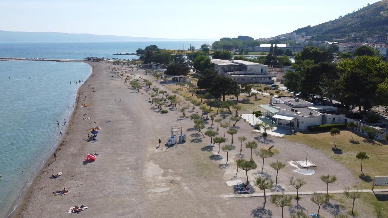 Apartment Dina Omiš Esterno foto